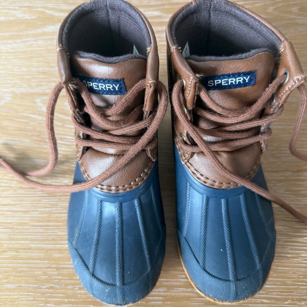 Sperry Saltwater Kids Tan and Blue Boots